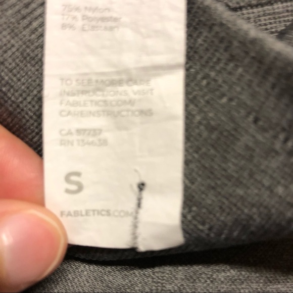 Fabletics Gray Leggings Size Small - Picture 4 of 6